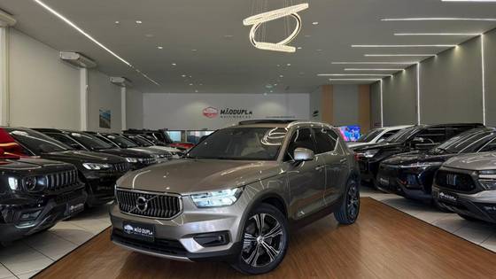 VOLVO XC40 1.5 T5 RECHARGE INSCRIPTION GEARTRONIC VOLVO XC40 1.5 T5 RECHARGE INSCRIPTION GEARTRONIC